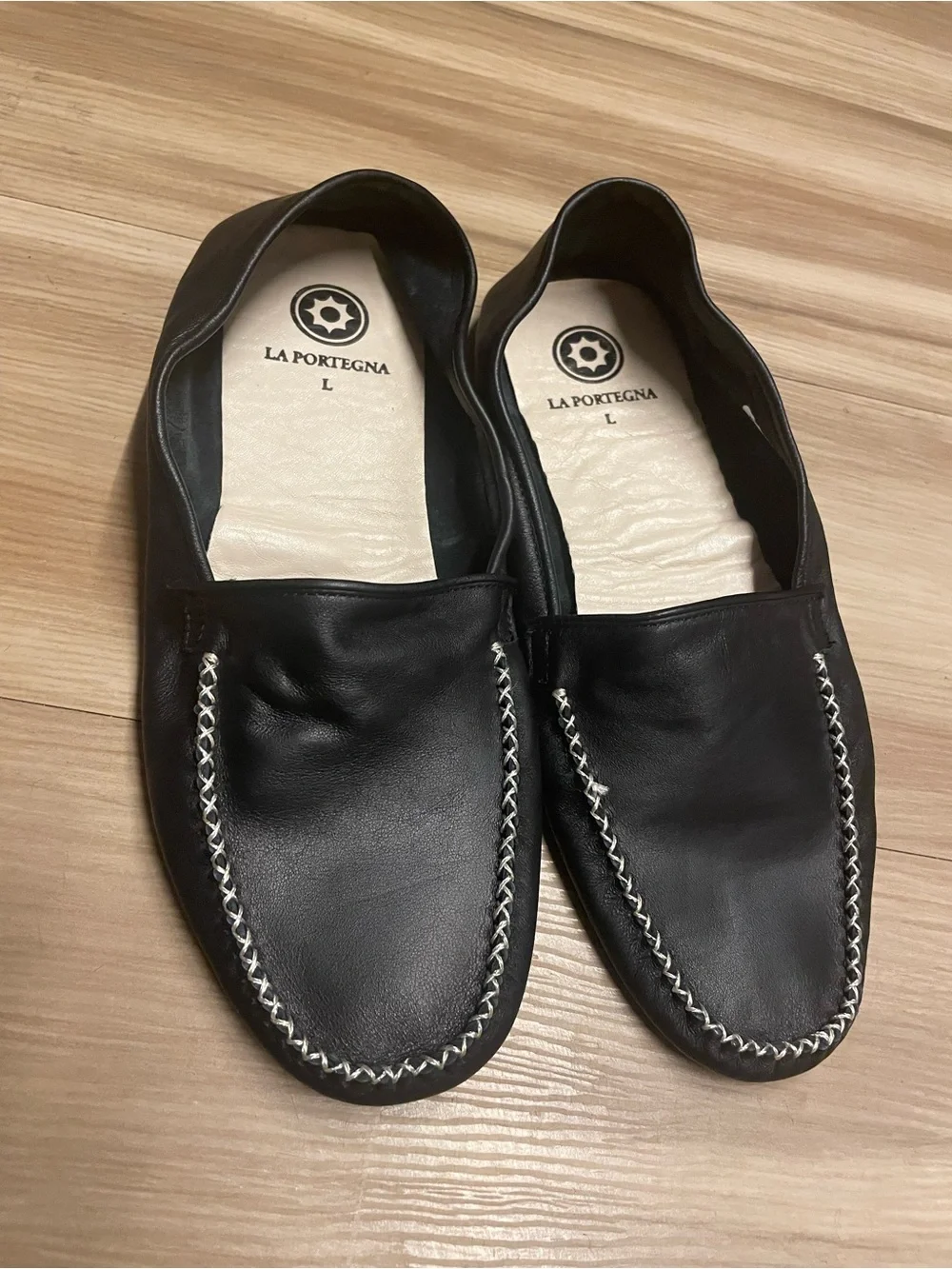 La Portegna - mens Black Leather European style slippers with Contrast Stitch